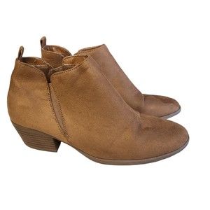 American Eagle Boots Size 7.5